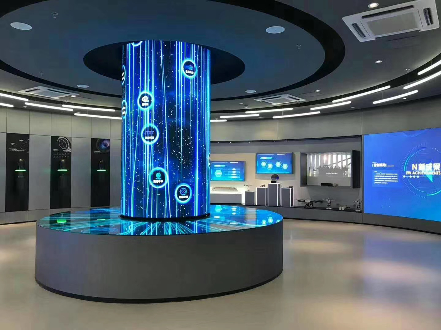 圓柱形LED顯示屏