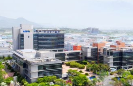 量子效率達90%！韓國研發出高效超細Micro-LED